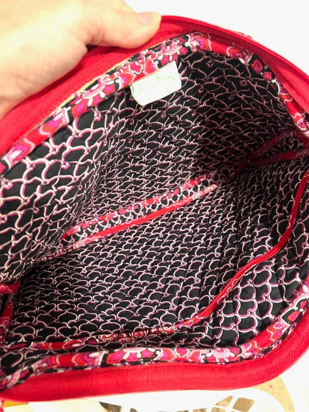 Vera Bradley Frankly Scarlett Quilted Red/Pink Mix Laptop/I Pad Zip around Case